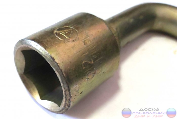 Ключ баллонный 22 мм, Г-образный, СССР.