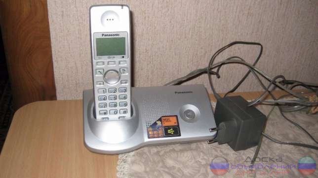 Стационарный телефон Panasonic KX-TG 710